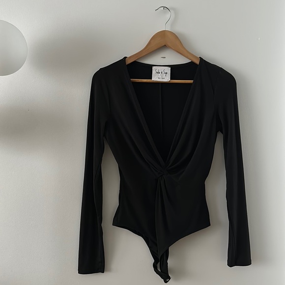 Sadie and Sage Low Cut Twist Bodysuit - Picture 2 of 6